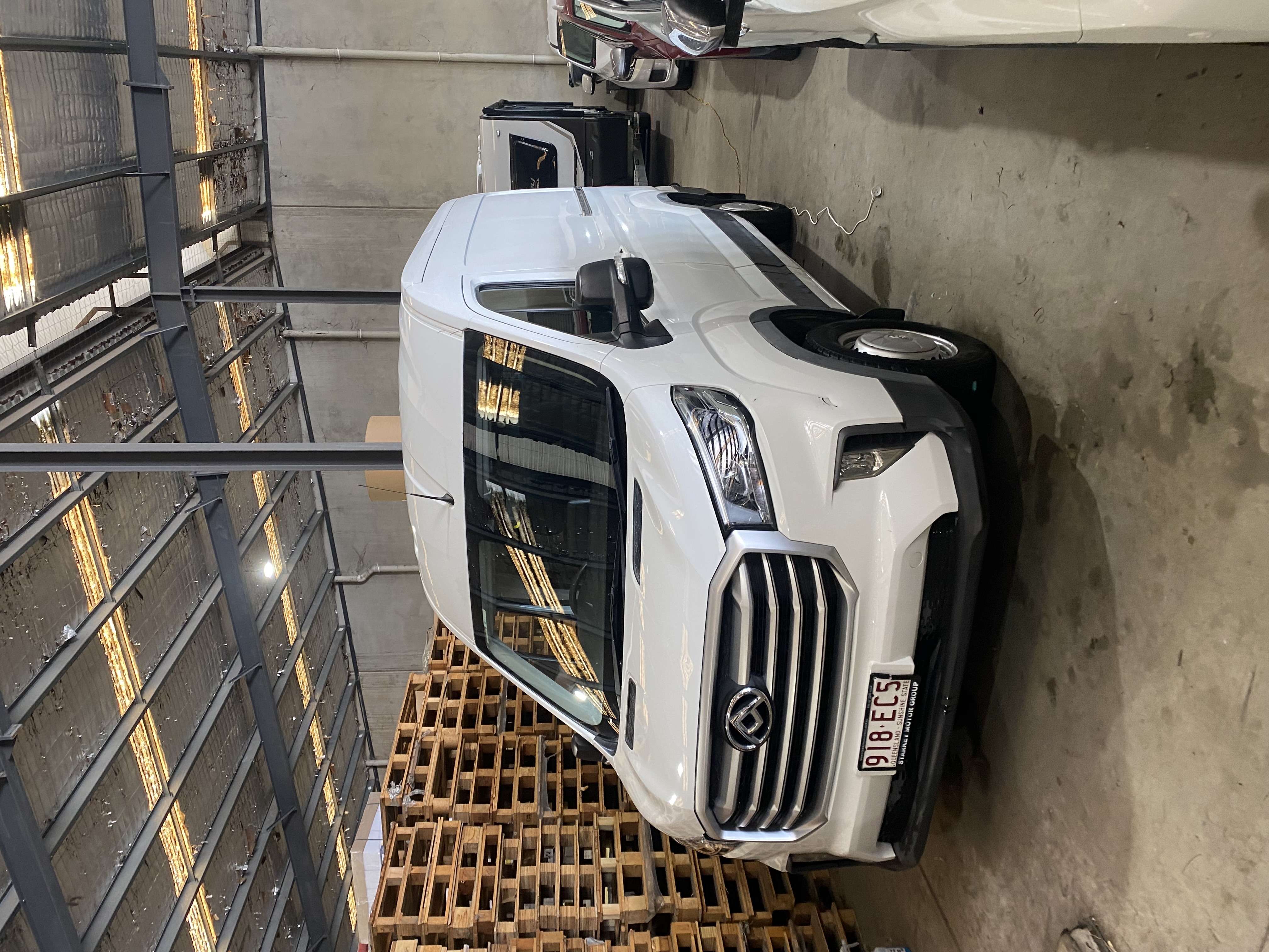 LDV Van Exterior Detail and De-Wrap AFTER